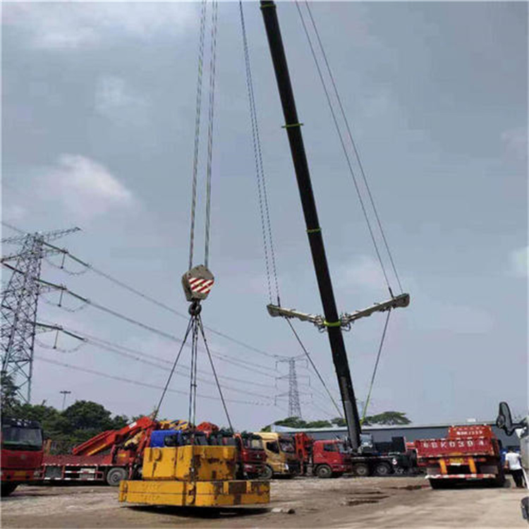 翁田镇风电设备吊装